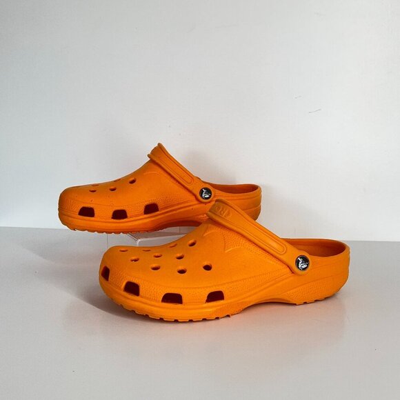 W 10-11/ M 8-9 Crocs Unisex Adult Iconic Orange Classic Clog Sandal *READ BELOW - Picture 2 of 13